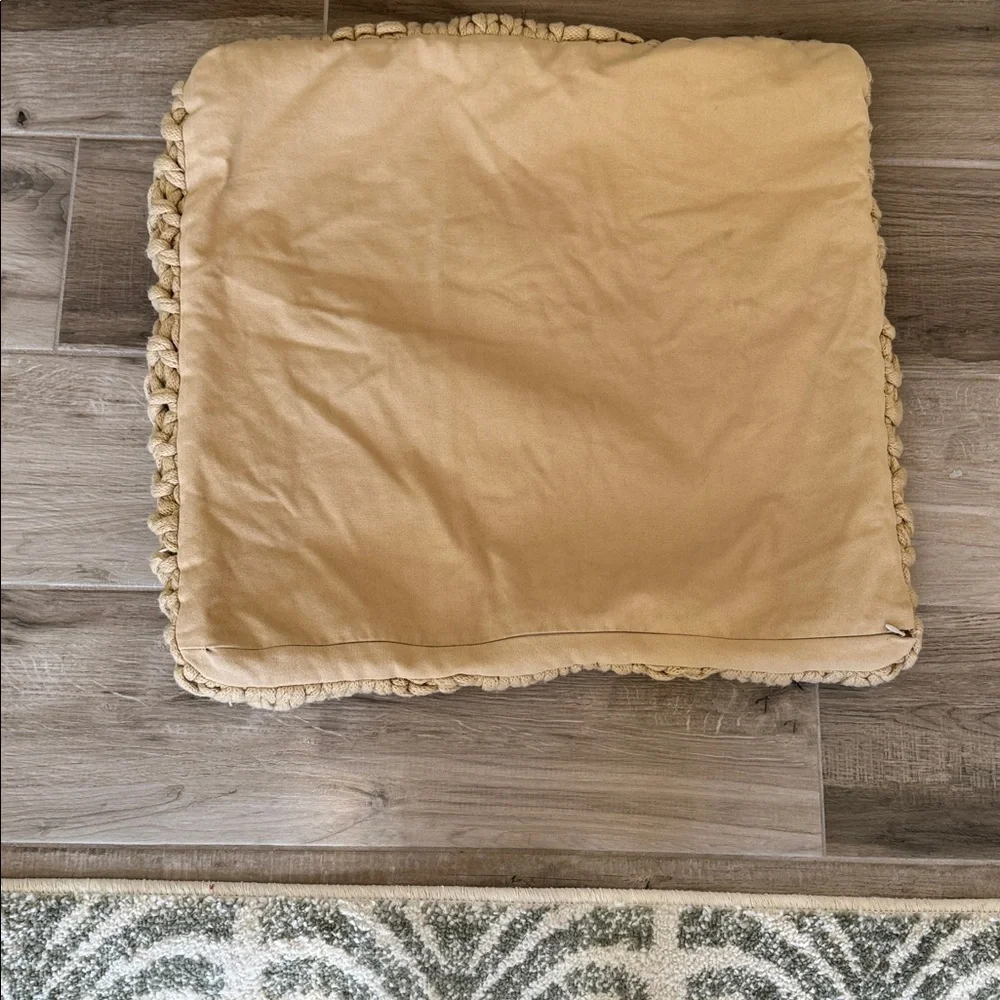 Pottery Barn Colossal hand knit pillow cover